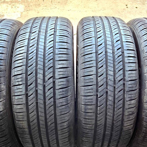 2256016 225 60 16 한국 라우펜 타이어 셋트 팝니다