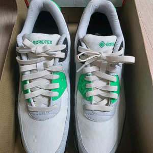 나이키 에어맥스90 고어텍스 운동화