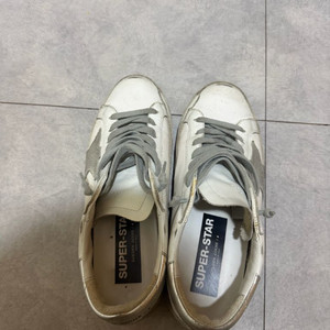 골든구스 슈퍼스타 스니커즈 40 이미지