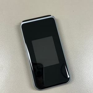 (10만원) 클래식폴더2 실버 64G 미파손 상태좋은 단말기 키즈폰 효도폰 추천