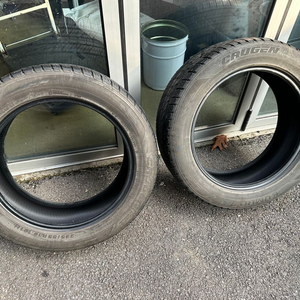 235/55/19 금호 크루젠 프리미엄 중고타이어 팝니다