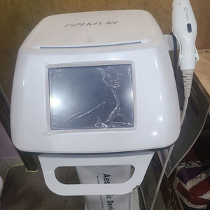 피부관리용 레이저 기기 이미지