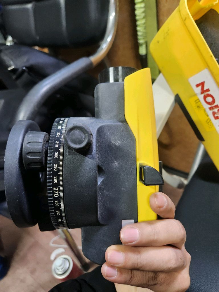 라이카 레벨기 NA-324 이미지