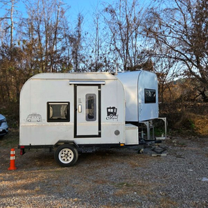 캠핑 카라반 트레일러
