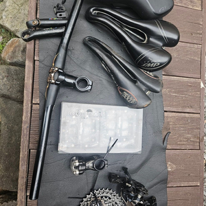 자전거 mtb xtr부품 및 여러가지 부품 용품