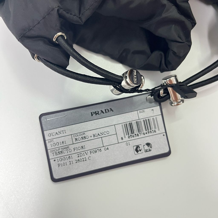 새상품 프라다 패딩 장갑 트라이앵글 로고 플라워 레드--5