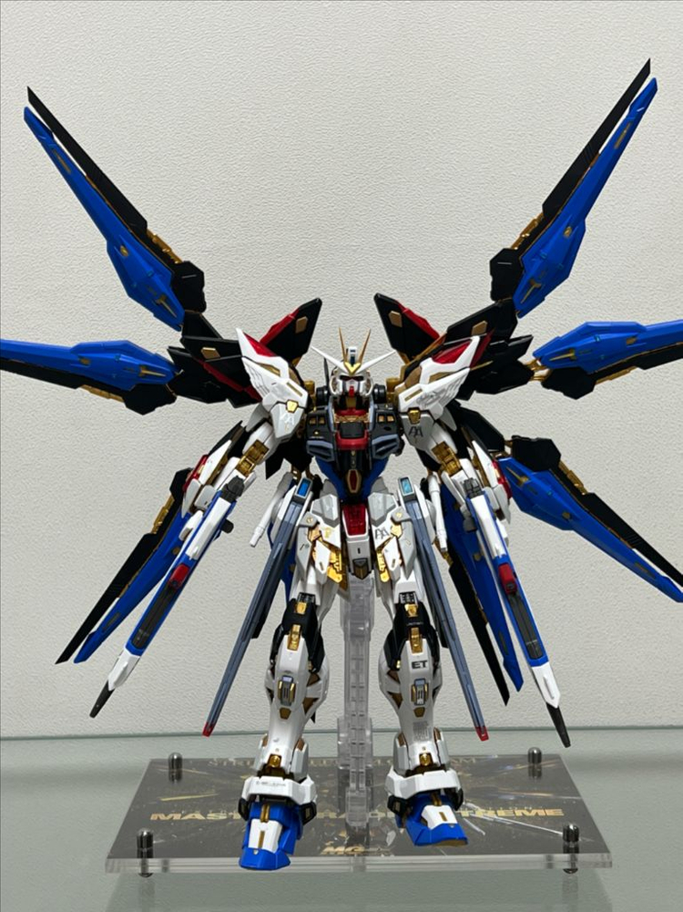 MGEX 스트라이크 프리덤 건담 가조립 이미지