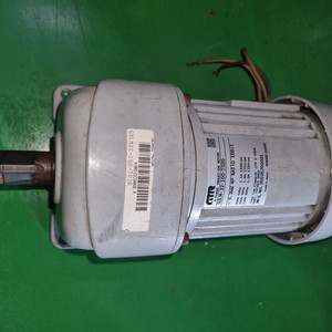 닛세이 모터 G3LM-22-100-T020 (용량 0.2kW 감속비 1/100 삼상 220V/60Hz)