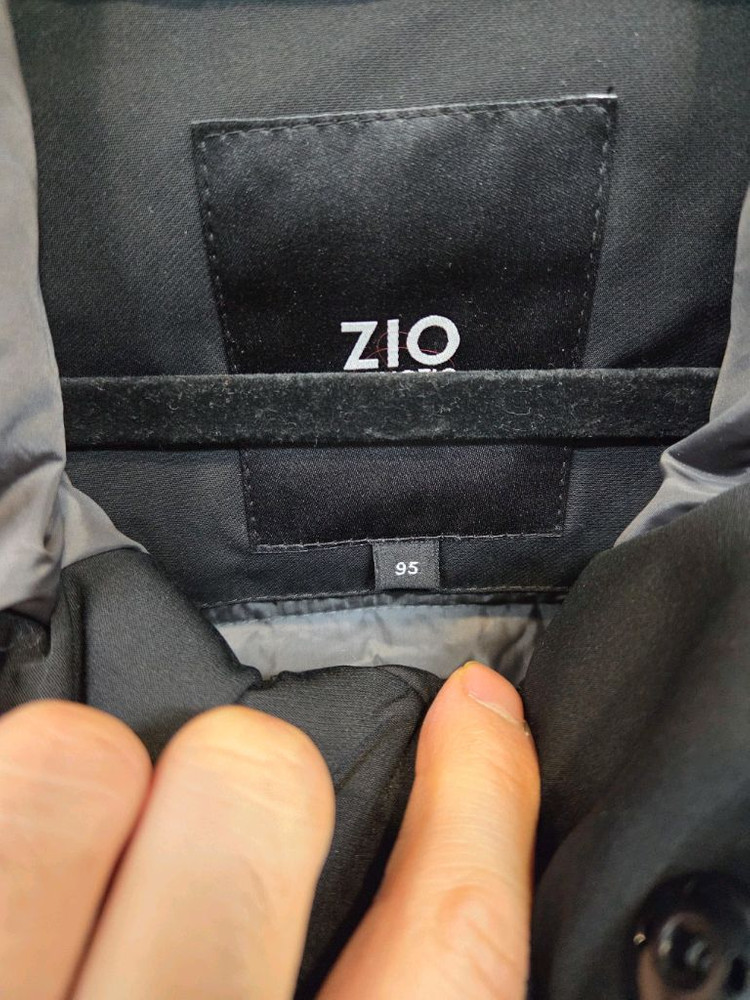 지오송지오 지퍼스냅 구스다운 후드패딩 95 오버핏--2