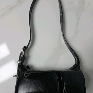 파인드카푸어 벨티 포켓백 블랙