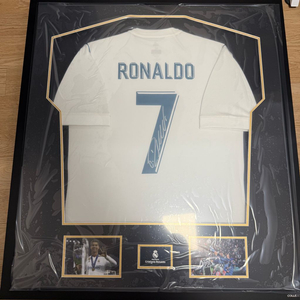 17-18 ICONS 호날두 싸인 유니폼