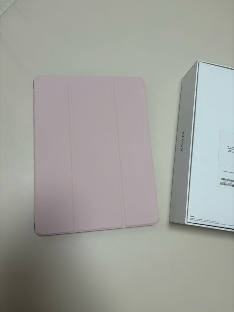 태블릿 64GB WiFi + 케이스 이미지