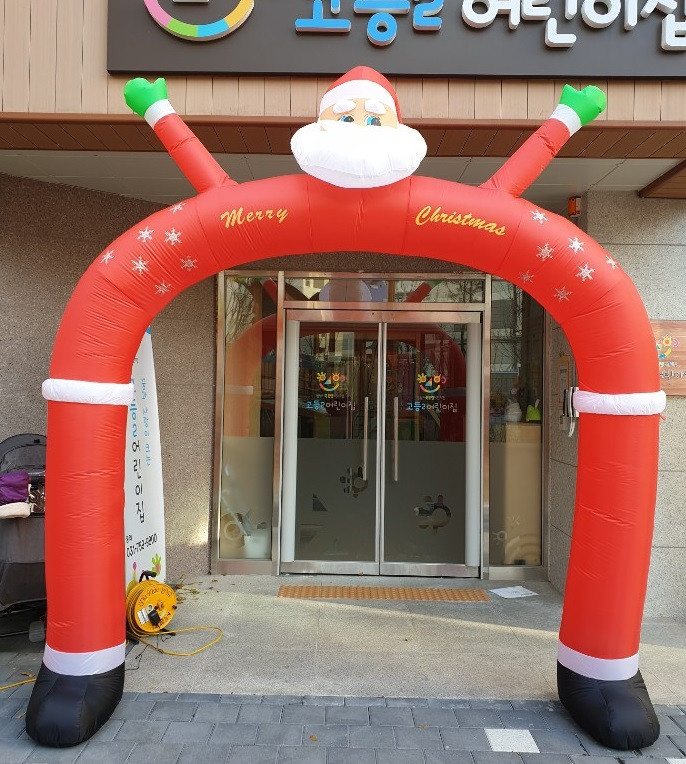 크리스마스조형물,트리,특대형에어산타,루돌프,눈사람,조형물,에어아치,전시품,장식조명--3