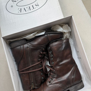 스티브매든 트루파6.5 브라운 새상품