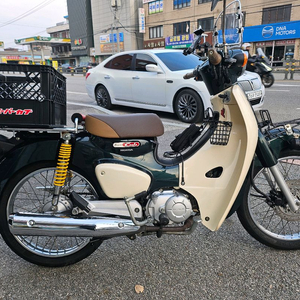 혼다 슈퍼커브 19년식 1.7만