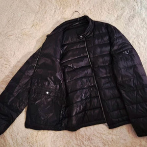 프라다 패딩 퀄팅 남자 이미지