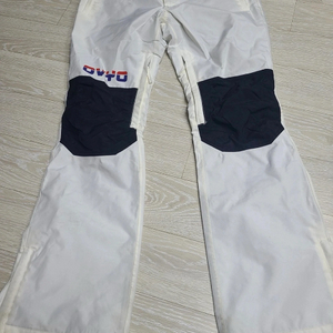 오비오 보드복 흰색 팬츠 M사이즈