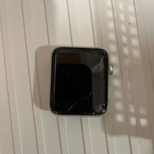액정깨진 애플워치3 42mm gps 실버 이미지