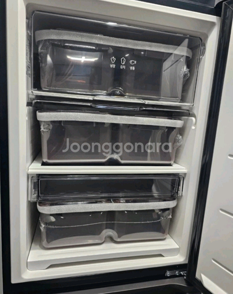 LG김치냉장고 김치톡톡324L Fit & Max--1