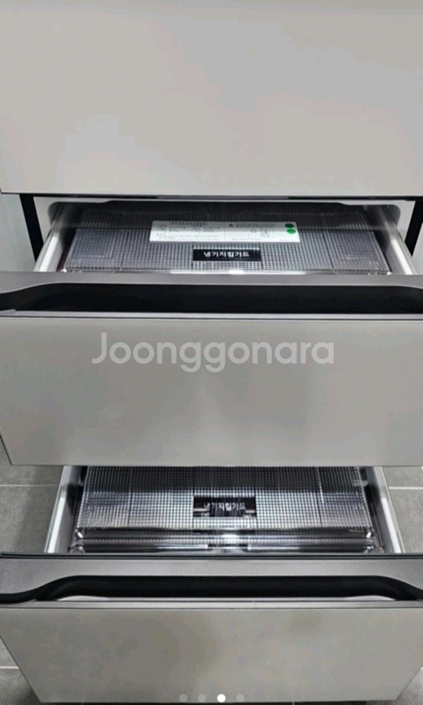 LG김치냉장고 김치톡톡324L Fit & Max--2