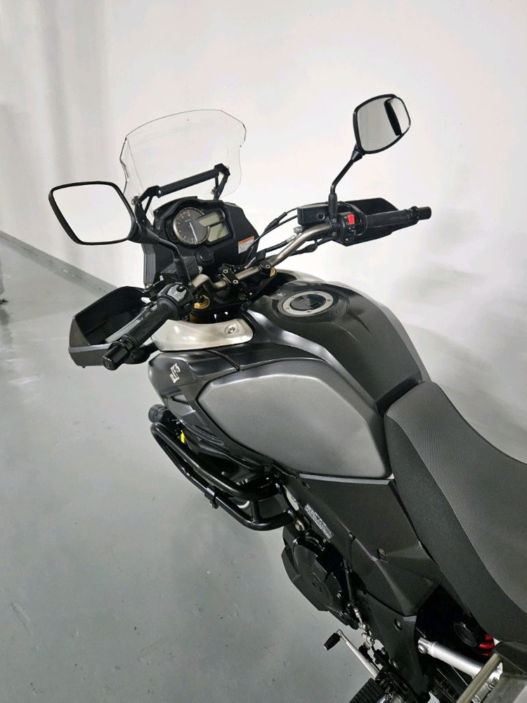 스즈키 브이스트롬 1000 판매합니다--9