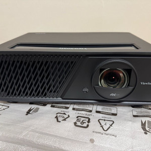 Viewsonic X2-4K Pro 11월 구매 (20시간 미만 사용)