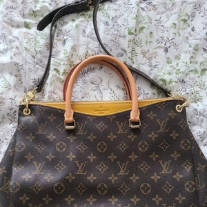 루이비통 팔라스 백 가방 급처 선착순