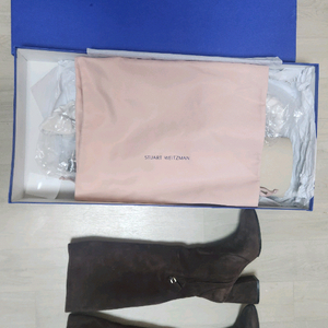 스튜어트 와이츠먼 스웨이드 롱부츠 브라운