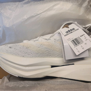 아디다스 아디제로 프라임 X2 스트렁 러닝화