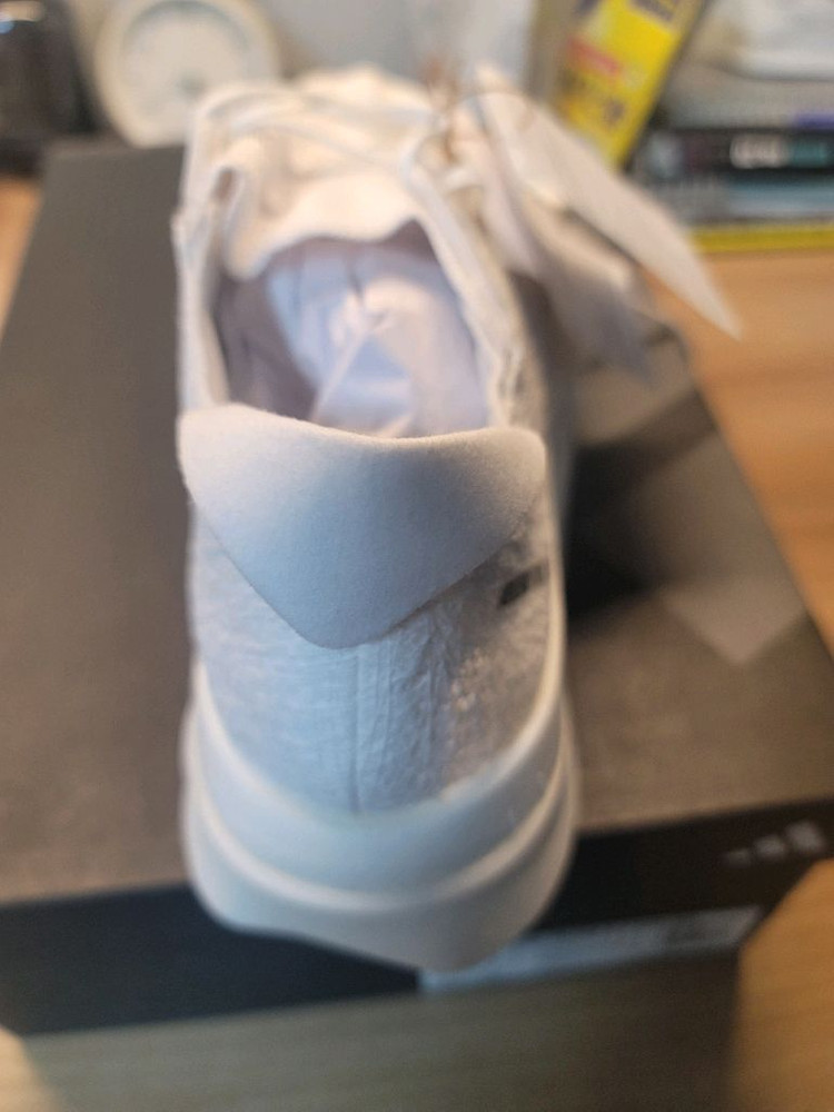 아디다스 아디제로 프라임 X2 스트렁 러닝화--4