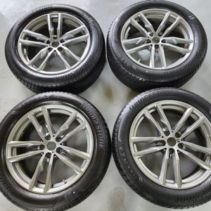 정품 BMW X3 X4 19인치 휠타이어 이미지