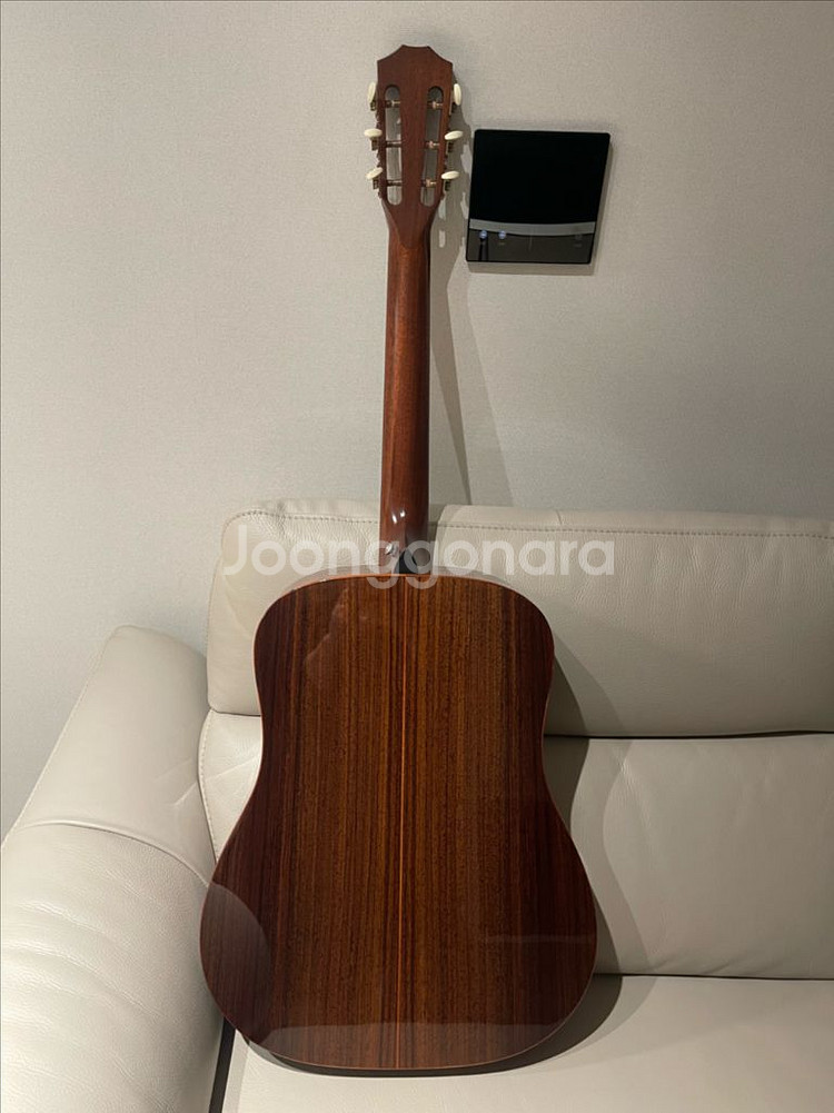 테일러 기타 드레드넛의 완성 710--4