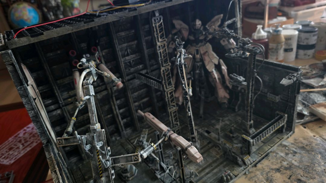 MG 건담 격납고 디오라마--6