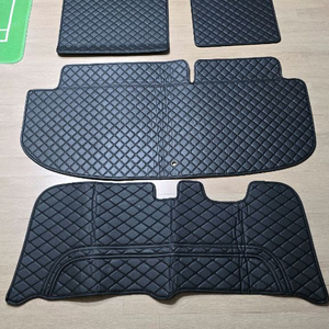 더 뉴 팰리세이드 캘리그라피 7인승 LX2 캠핑 매트 팝니다.