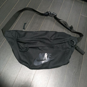 나이키 블랙 웨이스트백