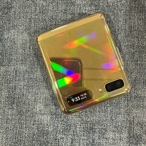 갤럭시Z플립 256기가 골드색상 무잔상 작은멍 게임용 서브용폰 6만원 판매해요