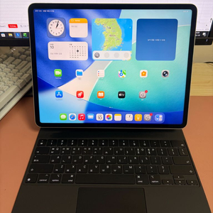 아이패드 프로 6세대 12.9 m2 256기가 실버 와이파이+매직키보드