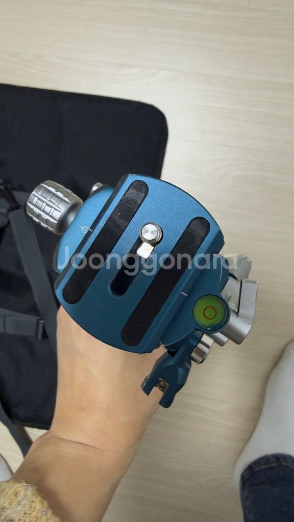 벤로 사이언버드 카본 삼각대 팝니다 22만원--2