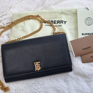 버버리 TB 로고 체인지갑 백