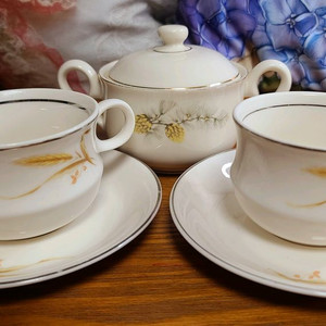 행남사 빈티지 솔방울 커피잔 2조와 설탕기 세트