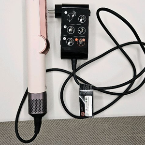 다이슨 에어 스트레이트너 핑크