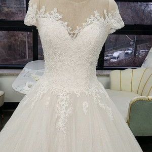 고퀄 맑은비즈 웨딩드레스