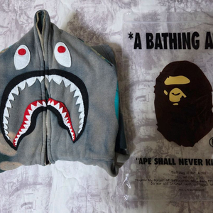 베이프 샤크 후드집업