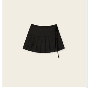 시예 조이 플리츠 스커트 차콜블랙 m