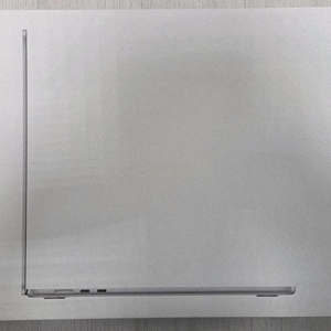 맥북에어15 m4 새제품 판매합니다.