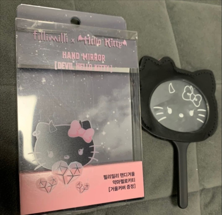 필리밀리 헬로키티 악마버전 헤어핀&거울 이미지