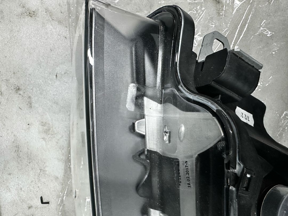 BMW E87 헤드라이트 7273832-03--5