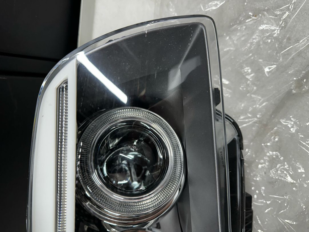 BMW E87 헤드라이트 7273832-03--7