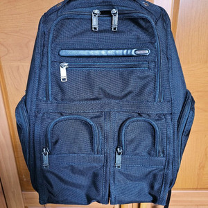 투미백팩 정품입니다