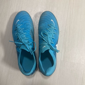 나이키 팬텀 풋살화